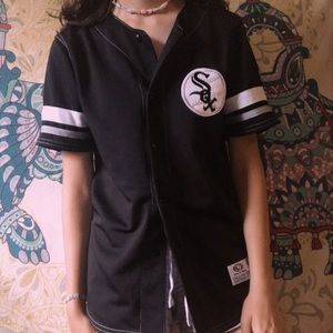 VINTAGE WHITE SOX BUTTON UP